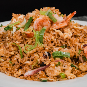 Arroz chaufa de mariscos