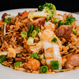 Chaufa salvaje de pollo