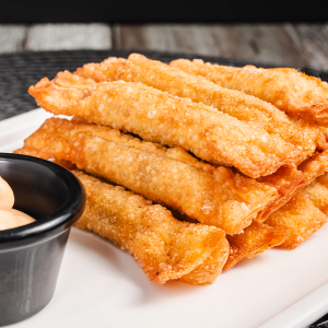 Tequeños rellenos de cerdo(12 piezas)