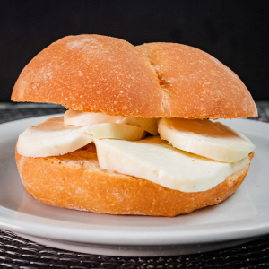 Pan con Queso