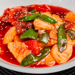 Pato asado con piña